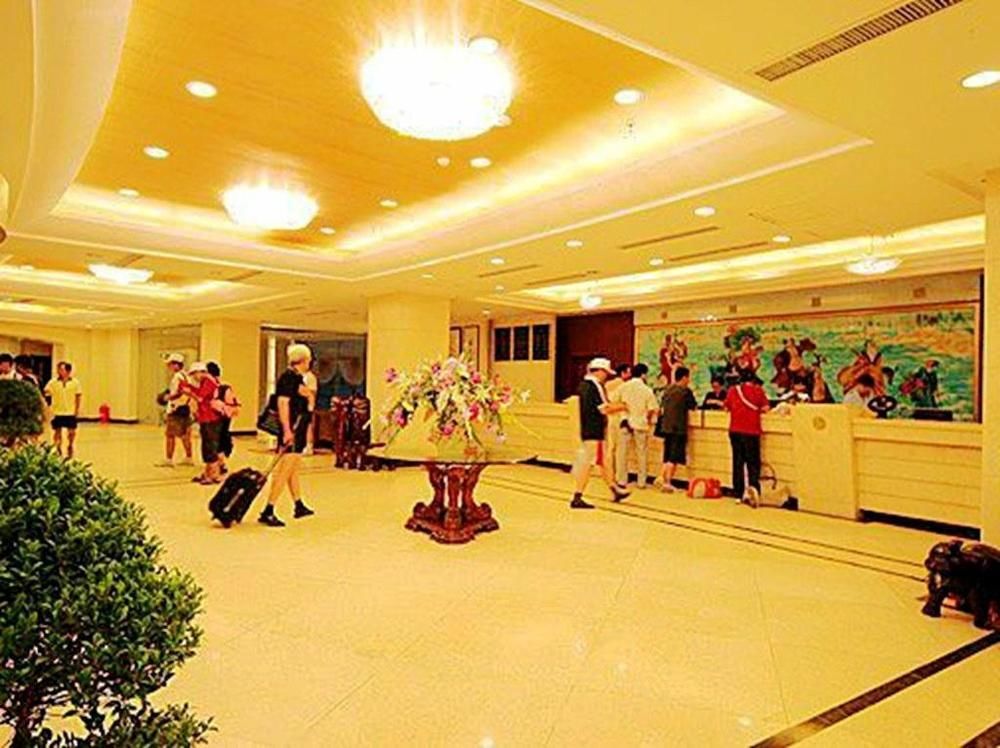 Jingangwan Hotel Yantai Exterior foto