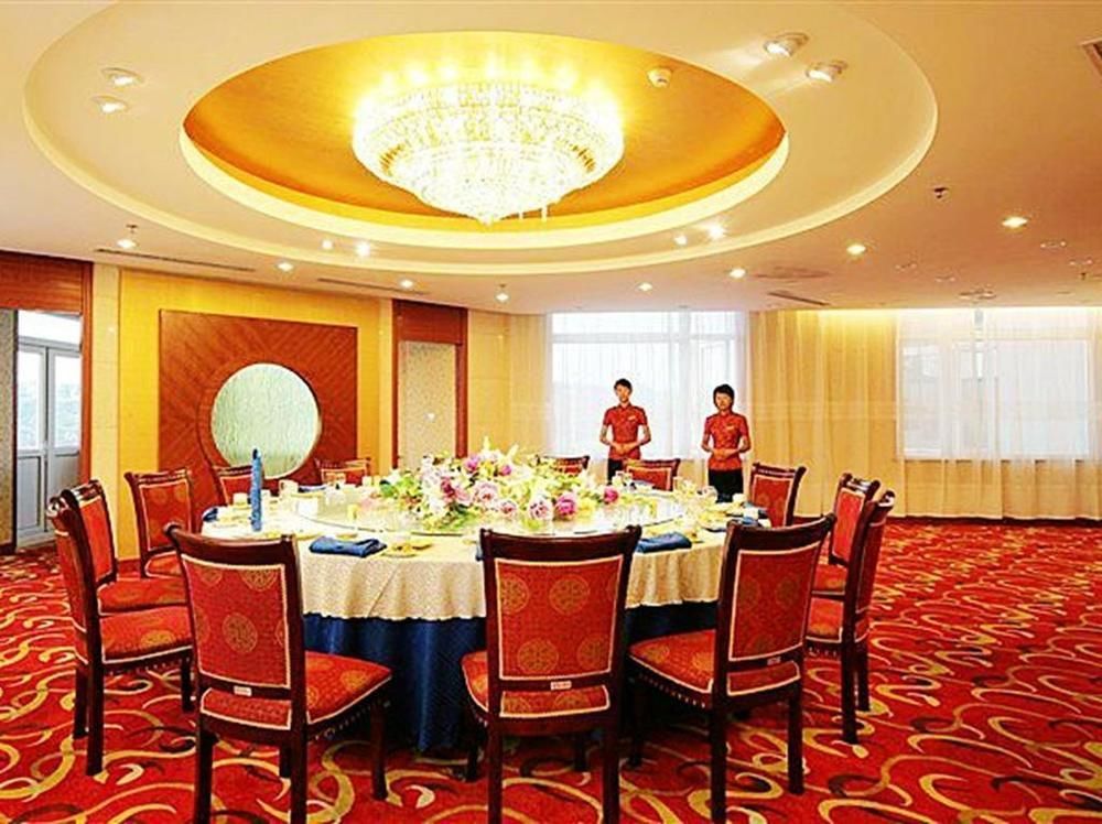 Jingangwan Hotel Yantai Exterior foto